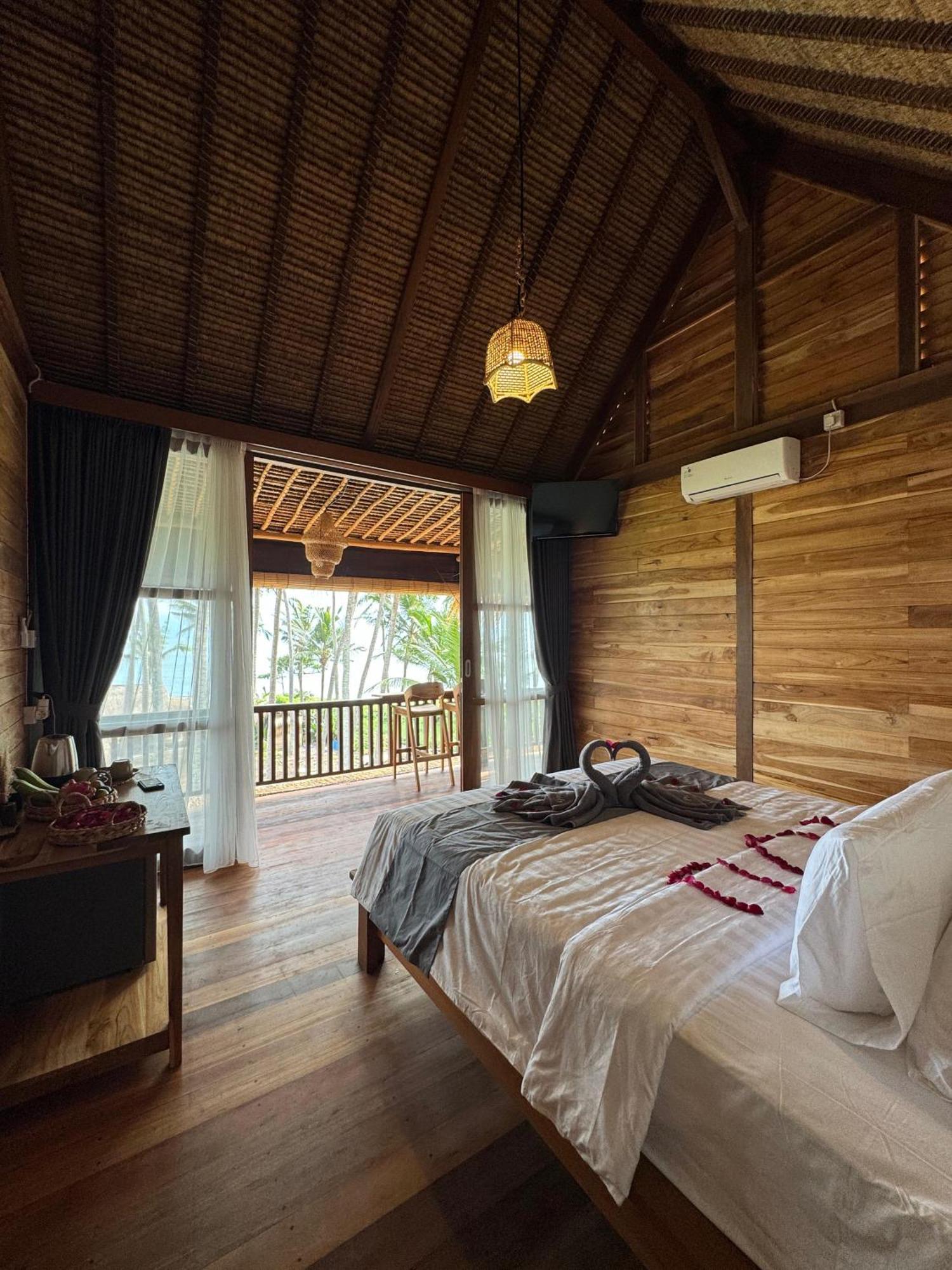 Hotel Uma Pantai Seseh Canggu Exterior foto