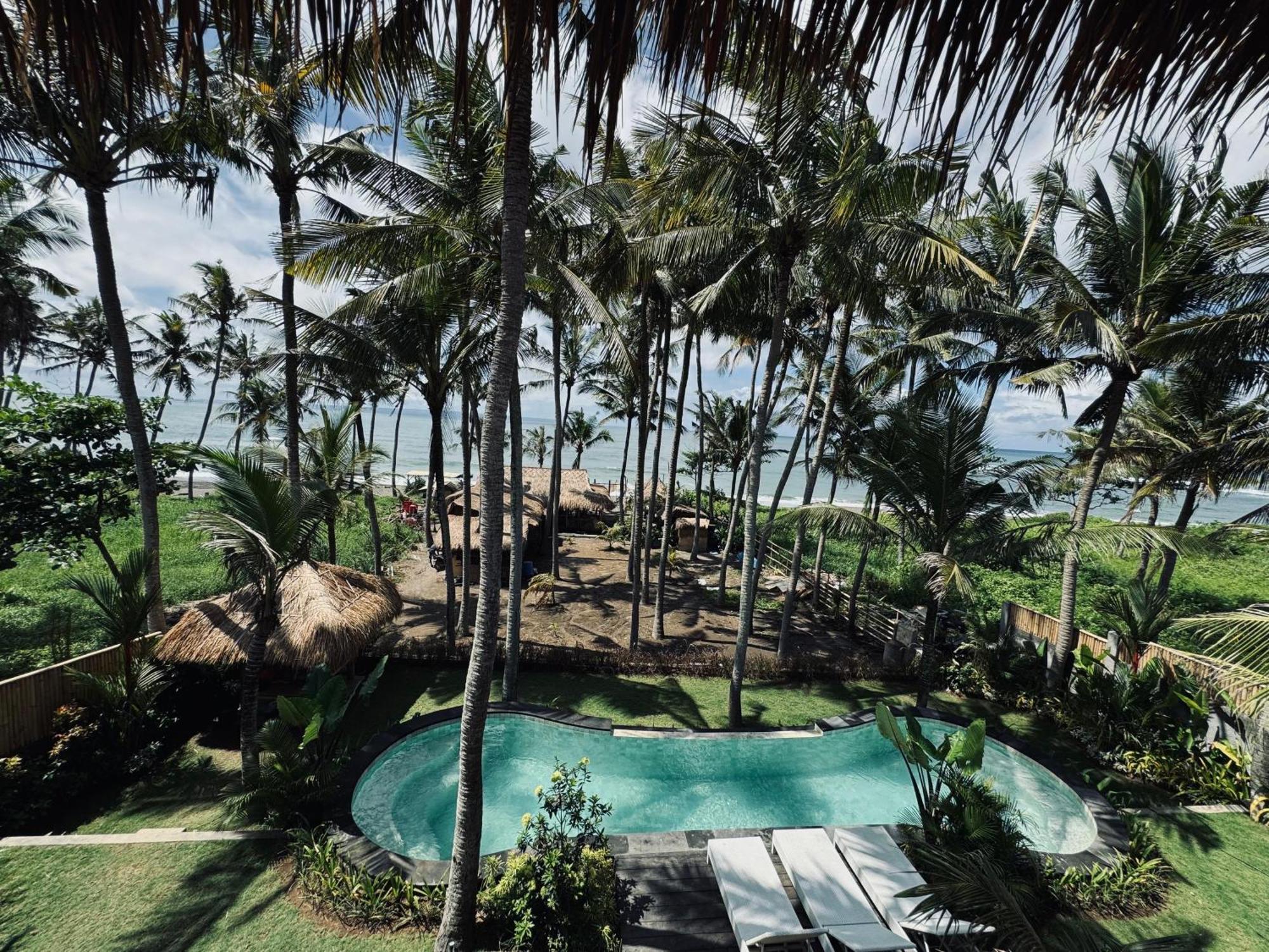 Hotel Uma Pantai Seseh Canggu Exterior foto